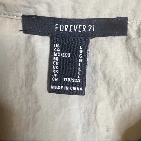 Forever 21 Khaki Safari Cropped Vest Size Large - Picture 4 of 6